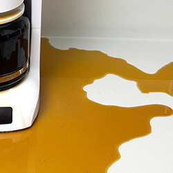 кофемашина Nivona протекает